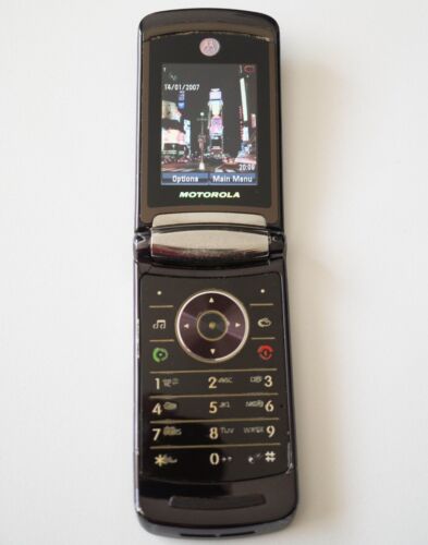 Motorola RAZR V8 - Telefono cellulare - Foto 1 di 18
