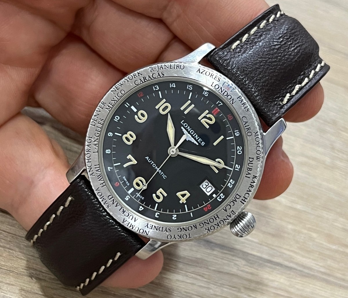 LONGINES WORLD TIME GMT L2.611.4 AUTOMATIC Cal. L635.5 38mm STEEL