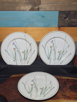 MIKASA/STUDIO NOVA SKETCH BOOK 8-1/4'' SALAD PLATES (Metro L175) Vintage 1980's