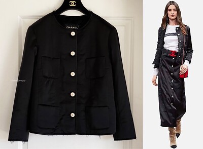 シャネル フリンジジャケットCCボタン s-l400.jpg