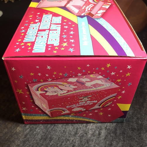 GirlZone Magical Musical Unicorn Jewelry Box (My First Jewelry Box) - Picture 3 of 9