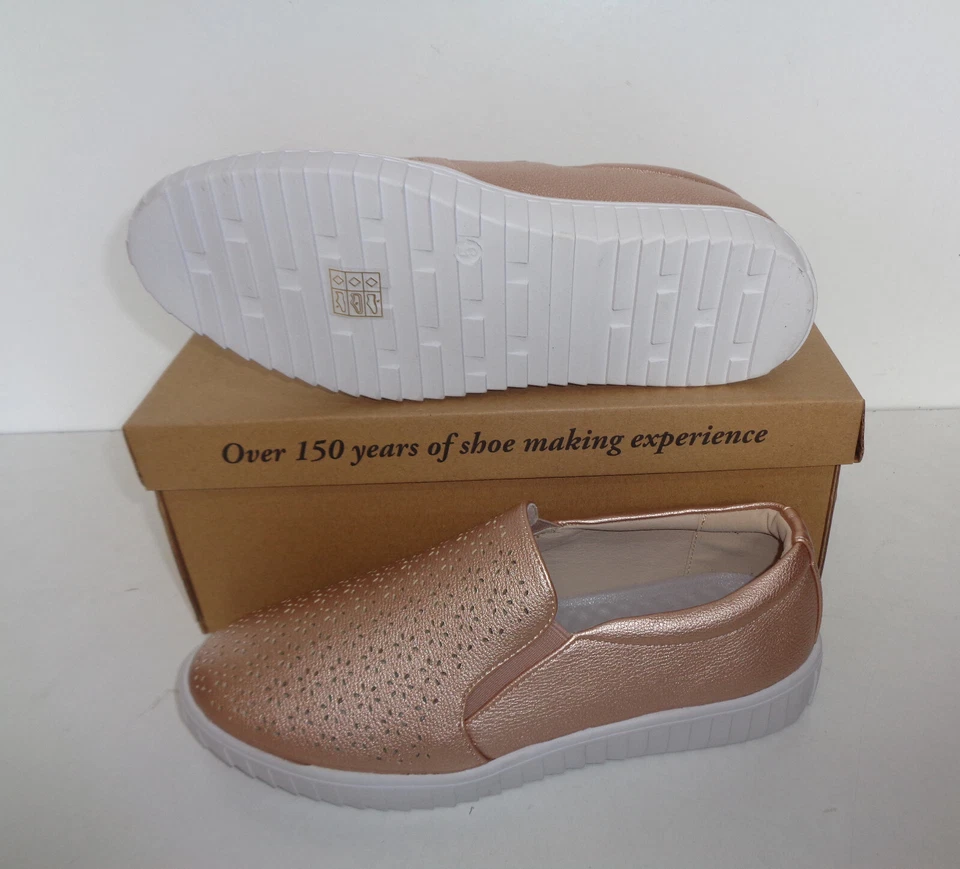 Cushion Walk New Ladies Womens Slip On Flats Summer Shoes Trainers UK Sizes 4-8 - Image 3 of 4