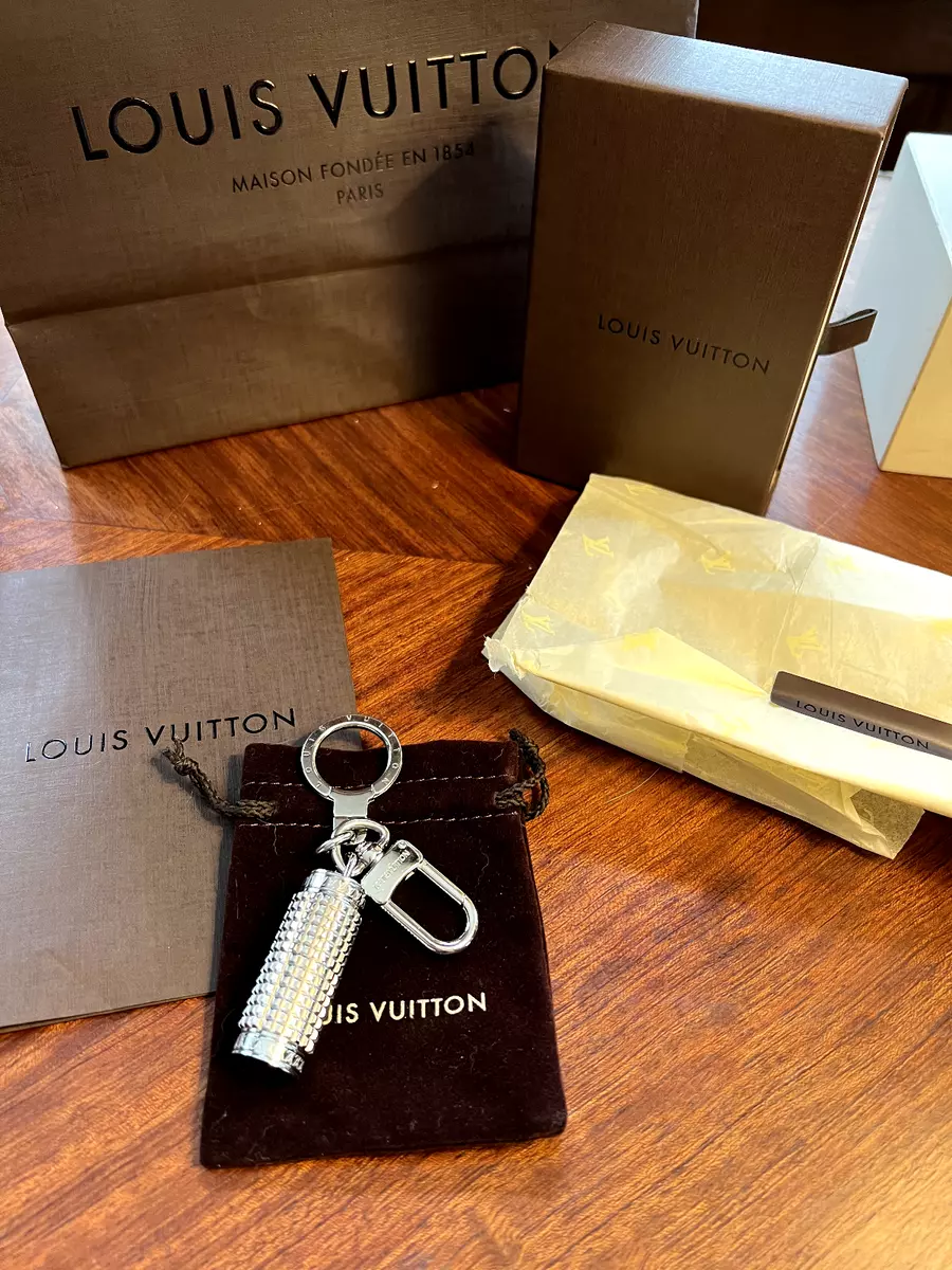 The Rarest! Louis Vuitton Digit Hidden Pill Holder Key Ring - Empreinte  Clous