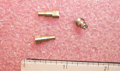 QTY (20) 910-000021-00 FABRINET LC RECEPTACLES FIBER STUB W/ ISOLATOR