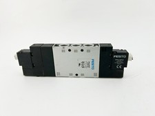 New Festo CPE18-M3H-5/3E-1/4 Solenoid Valve, 2,5-10 bar, 18mm,170321