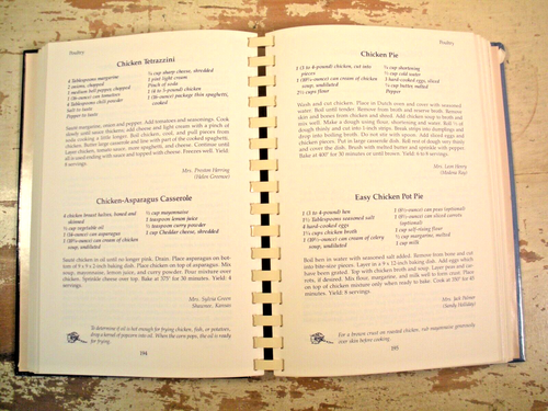 2 Cookbooks SOUTHERN SIDEBOARDS Jackson & VINTAGE VICKSBURG Mississippi HC - Picture 11 of 24