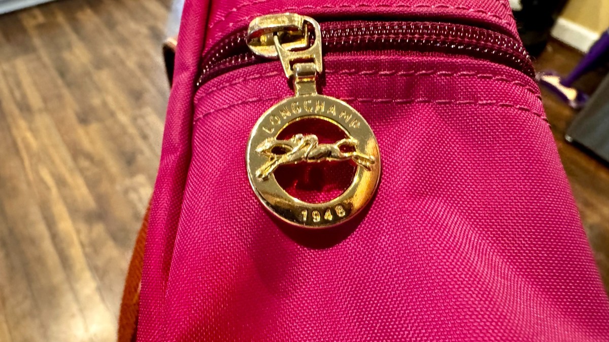 Authentic Longchamp Le Pliage Backpack – Magenta/Pink Nylon  display picture 3