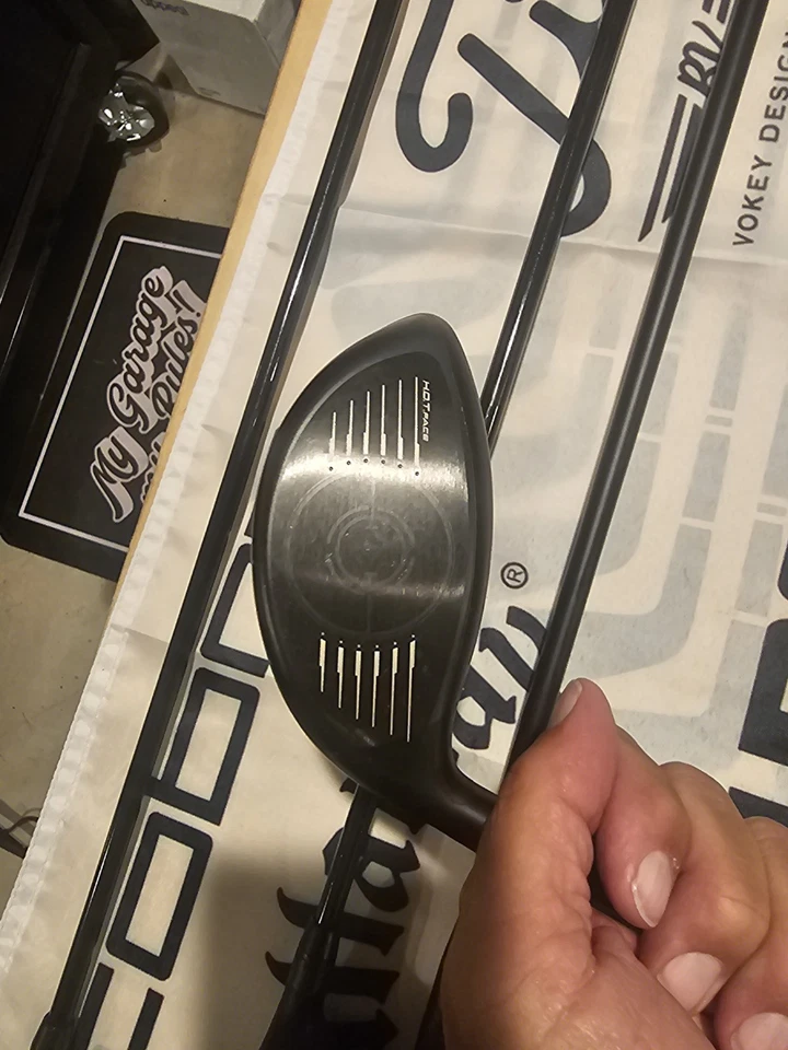 Driver Cobra Darkspeed Max 10,5*. Eje flexible regular Kalia con eje rígido Linq Foto 3 de 4