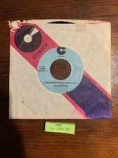 45 7” I Saw Mommy Kissing Santa Claus, The Impressions, Vinyl