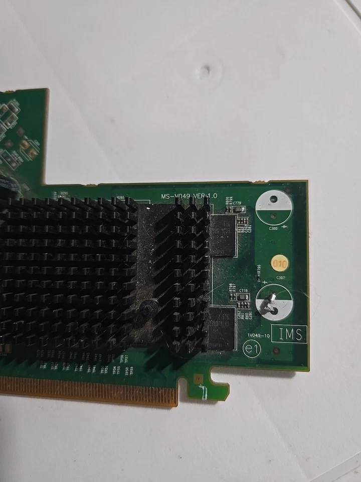 ATI Radeon X300 109-A62831-00 102A6280400 Video Card 128MB VGA/DVI/S-Video PCI-E - Image 3 of 4