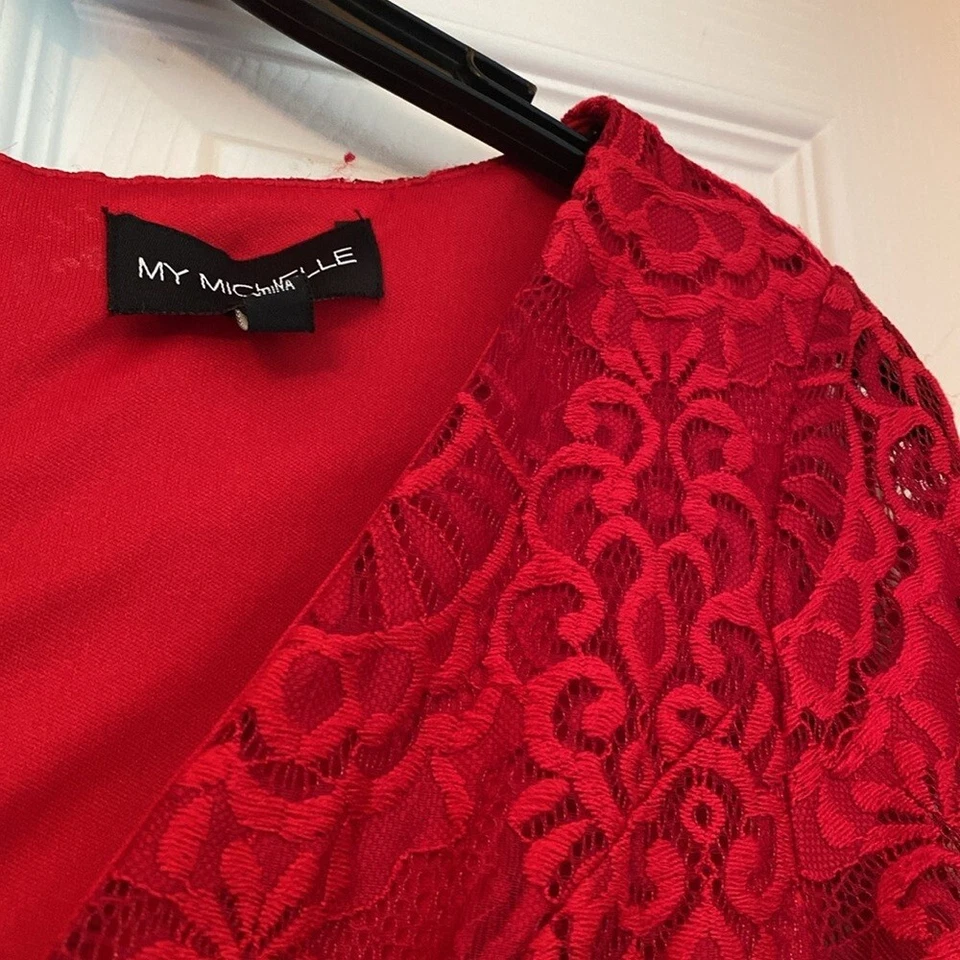 VESTIDO DE ENCAJE ROJO PARA NIÑAS DE MY MICHELLE, TALLA 5, NYLON/SPANDEX/FORRADO Foto 4 de 4