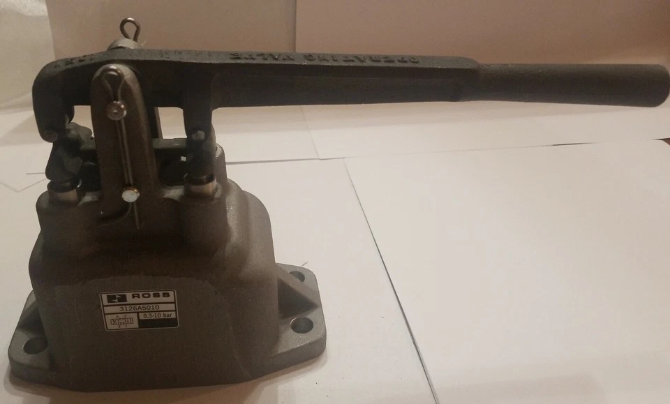 NUEVO EN CAJA ROSS 3/4 4W MANO VLV 3126A5010 Foto 4 de 4