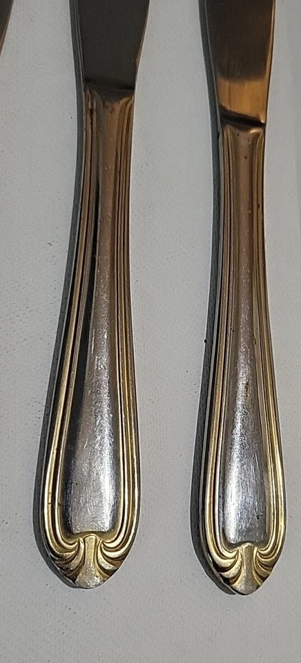 Juego de 8 cubiertos chapados en oro Gibson Butter Knife vintage Foto 4 de 4