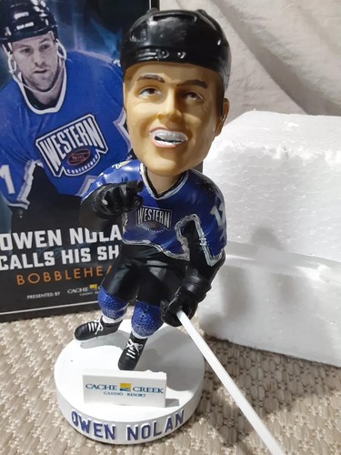 San Jose Shark - Owen Nolan 11 "Calls His Shot" Bobblehead Bobble Head 2019 - Picture 4 of 7