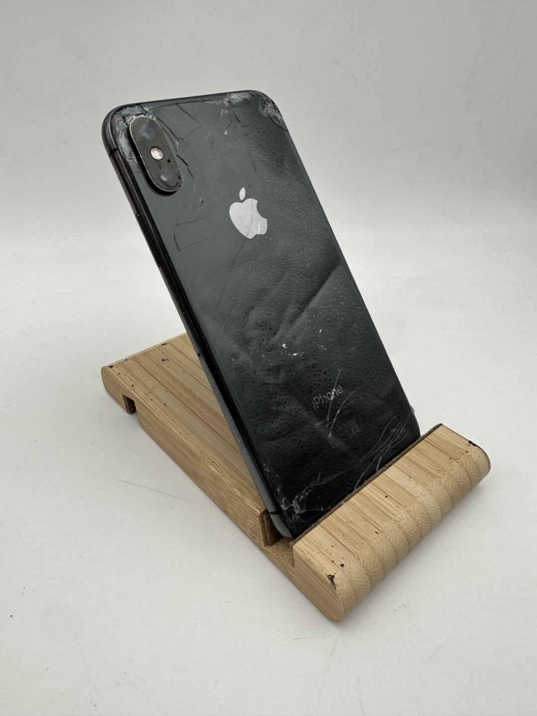 Foto 9 van Apple iPhone Xs - 256GB - Silber (Ohne Simlock)