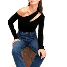 Velvet by Graham + Spencer Rosalina Cut Out Top - Black NWT Size (L) Large