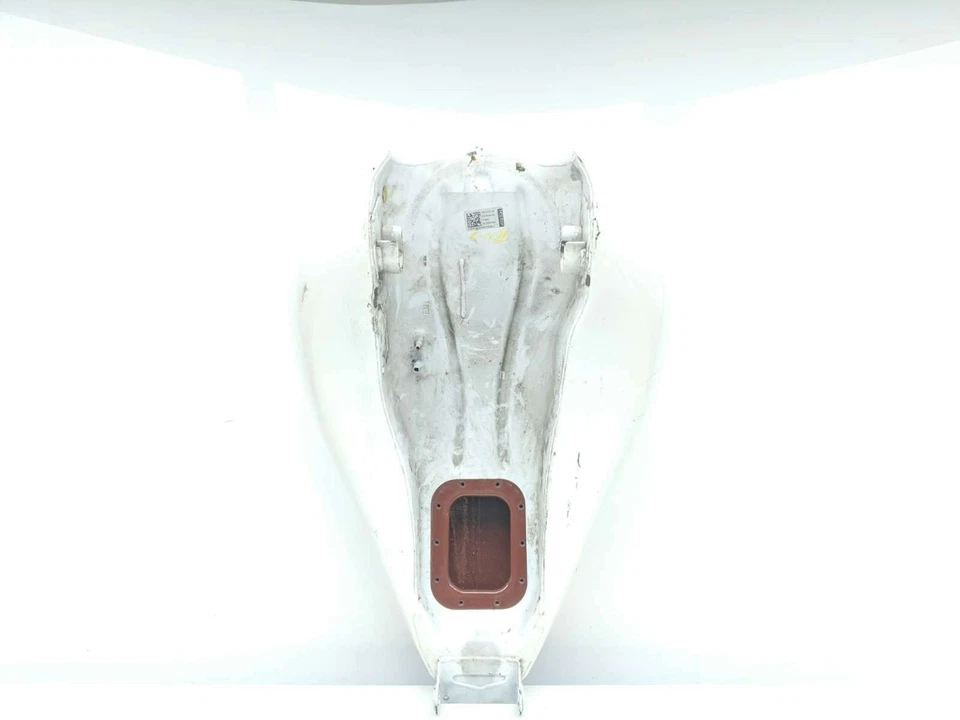 14 Victory Cross Country Gas Fuel Tank Petrol Reservoir CLEAN - Image 4 of 4