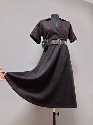 Schwarzes Kleid Wildlederimitat Weich Mit Gürtel Gr. M Reserved Neu Mit Etikett