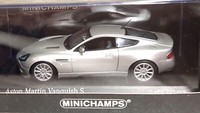 Minichamps 400137240, Aston Martin Vanquish S, 2004, Silber, 1/43,NEU&OVP