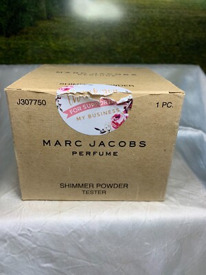 MARC JACOBS PERFUME SHIMMER POWDER 3.5 OZ
