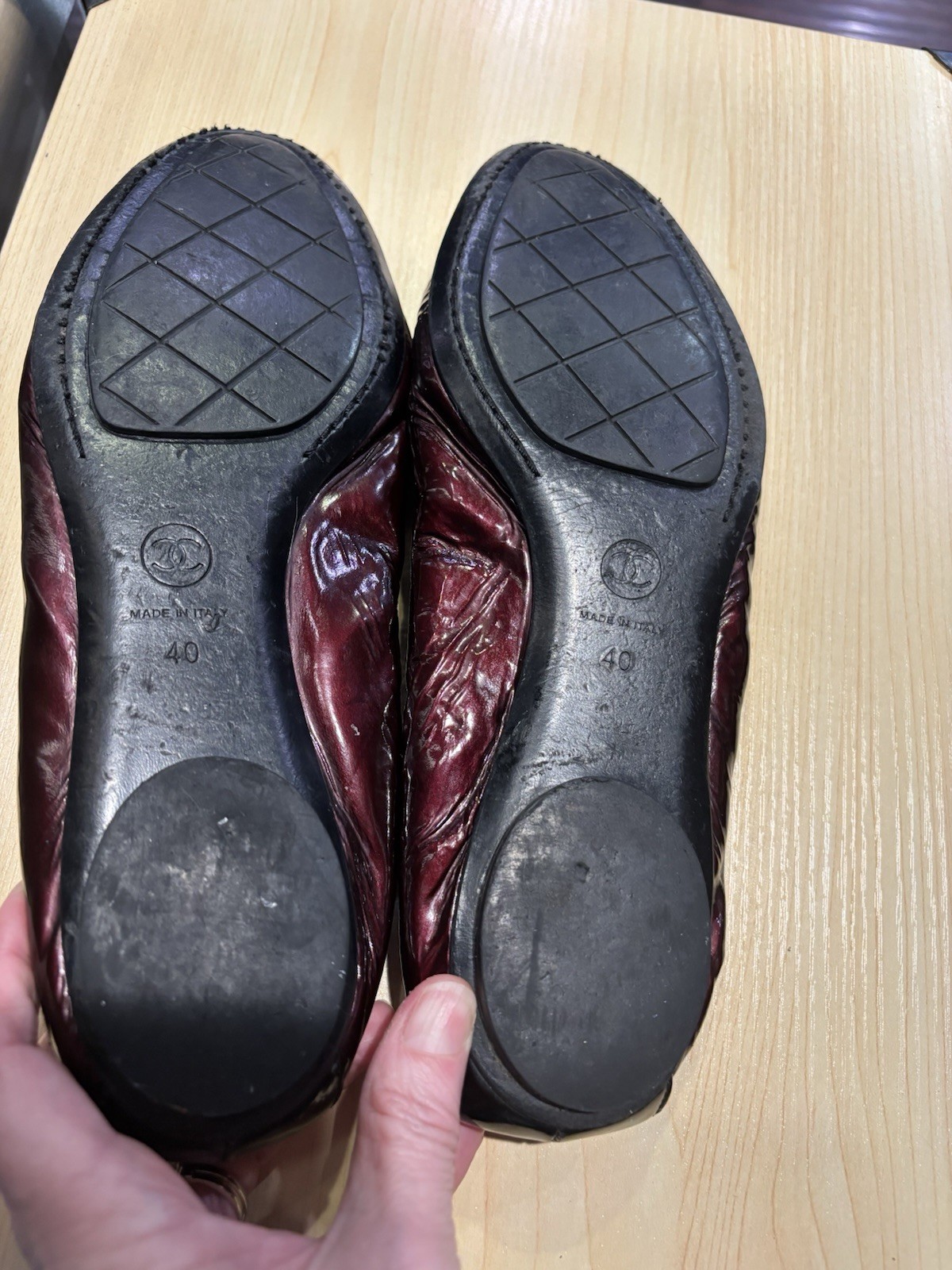 Authentic Chanel Women’s Interlocking CC Logo Sli… - image 13