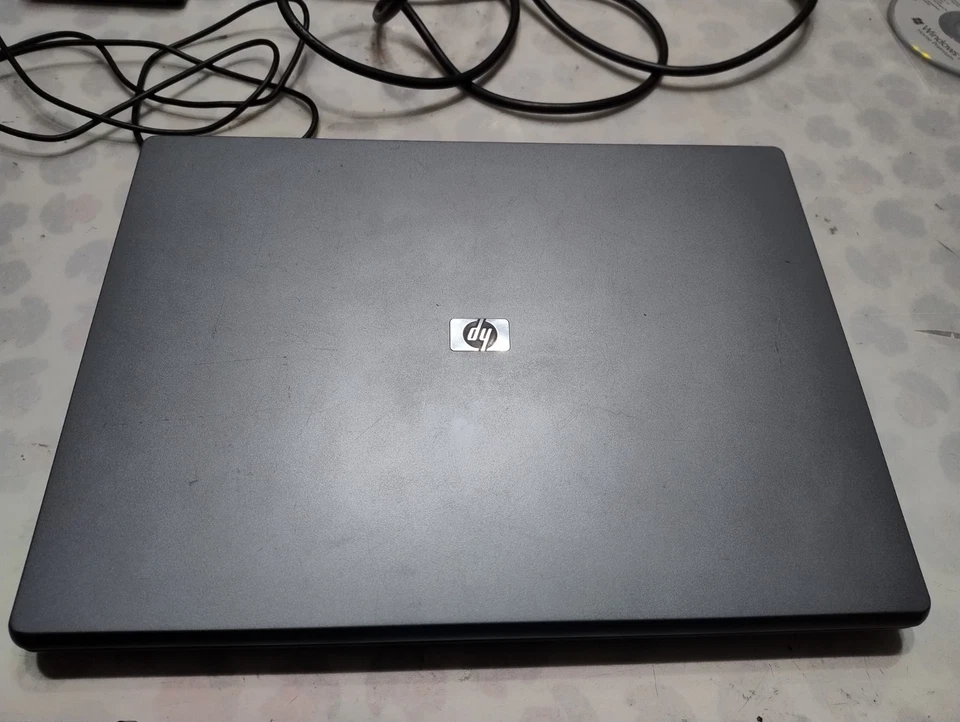 PC HP 530 - 2GB Ram - Hard Disk 80GB - CPU intel Celeron M 410 - Windows 7 - Immagine 2 di 4