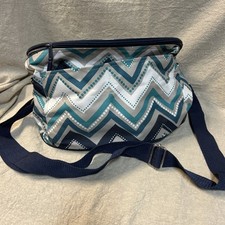 Thirty-One - Family Fun Thermal Tote - Dotty Chevron - FREE FAST SHIPPING Gift