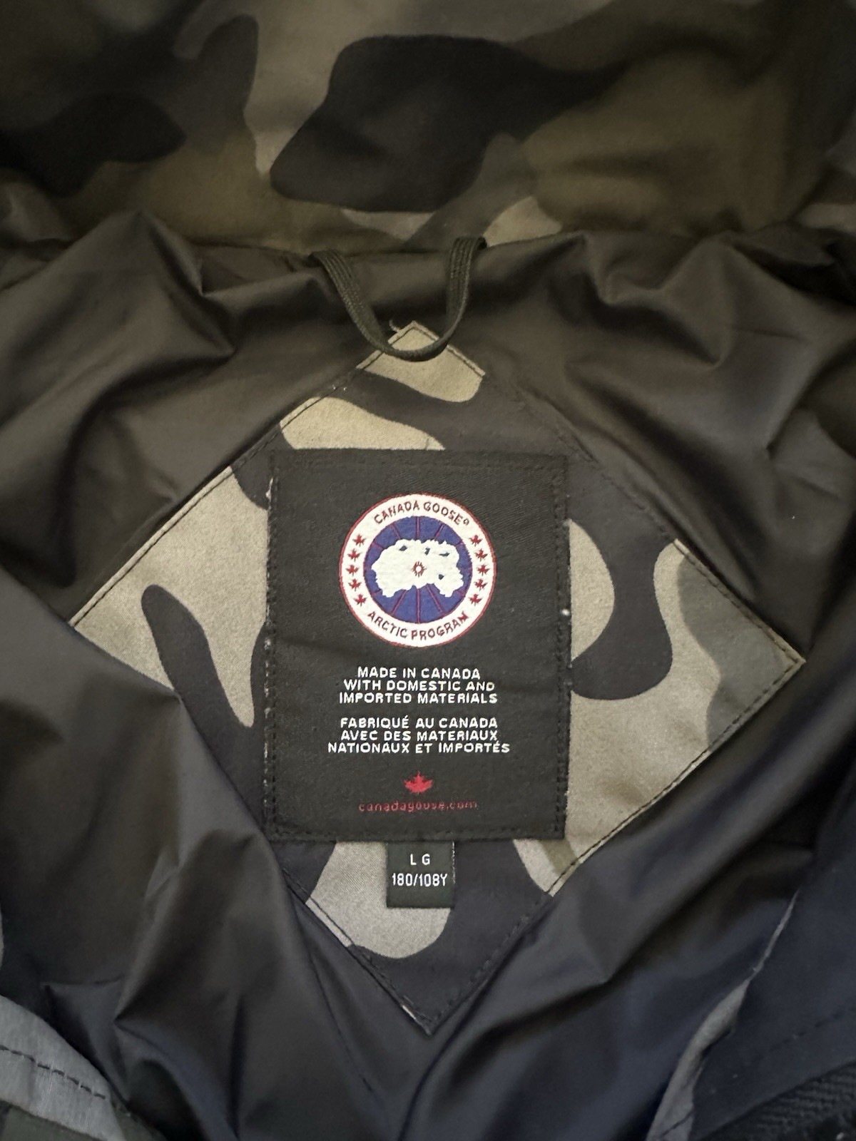 Canada Goose Wyndham Men's Parka Jacket RARE Camo Green image 5