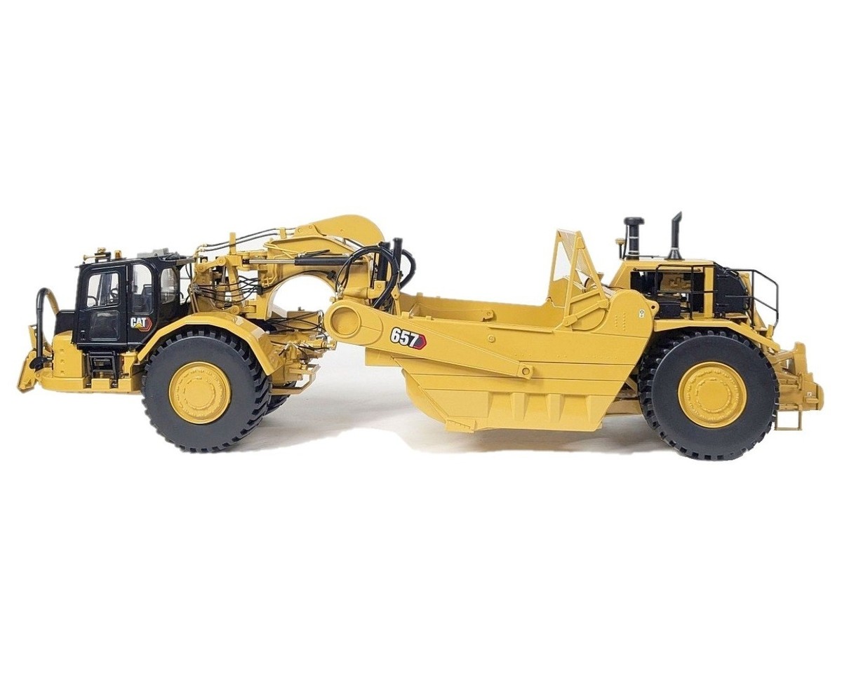 Caterpillar Cat 657 Push-Pull Scraper - CCM 1:24 Scale Diecast