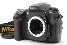 Nikon D300 DSLR Camera Body 13.1MP Clean Shutter 5471 Shutter Count Used