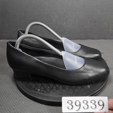 Trotters Shoes Womens Size 10.5 Black Leather Low Block Heel Pumps Comfort Dress