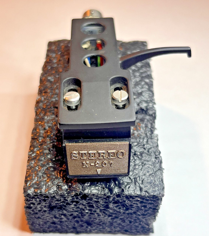 Technics EPC-N 207C  MM Moving Magnet Cartridge Stylus Phono Technics Head Shell