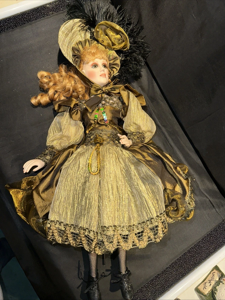 ビスクドール　フランクリンミント DOLLS MARYSE NICOLEデザイン Maryse Nicole In other Contemporary Porcelain Dolls for sale