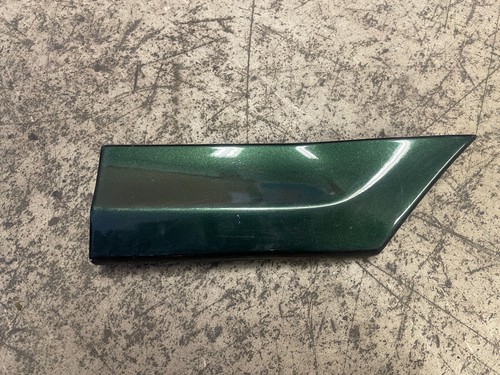 Kotflügelleiste vorne rechts VW Passat 35i grün LC6N royalgrün 3A0853518A