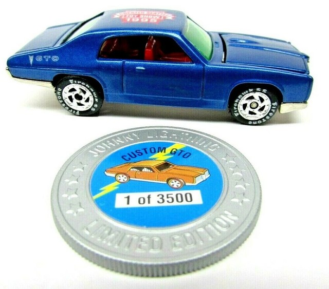 Blue Custom GTO 1 of 3500 Diecast Car Johnny Lightning Blue Custom GTO 1 of 3500 Diecast Car Johnny Lightning