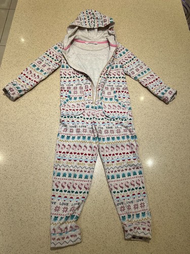 H & M Unicorn Snowflake Cupcake All in one Pyjamas 5-6 Years Nightwear Christmas - Picture 2 of 4