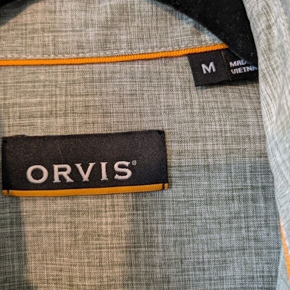 Orvis Gray Textured Print Button Down Size M - image 6