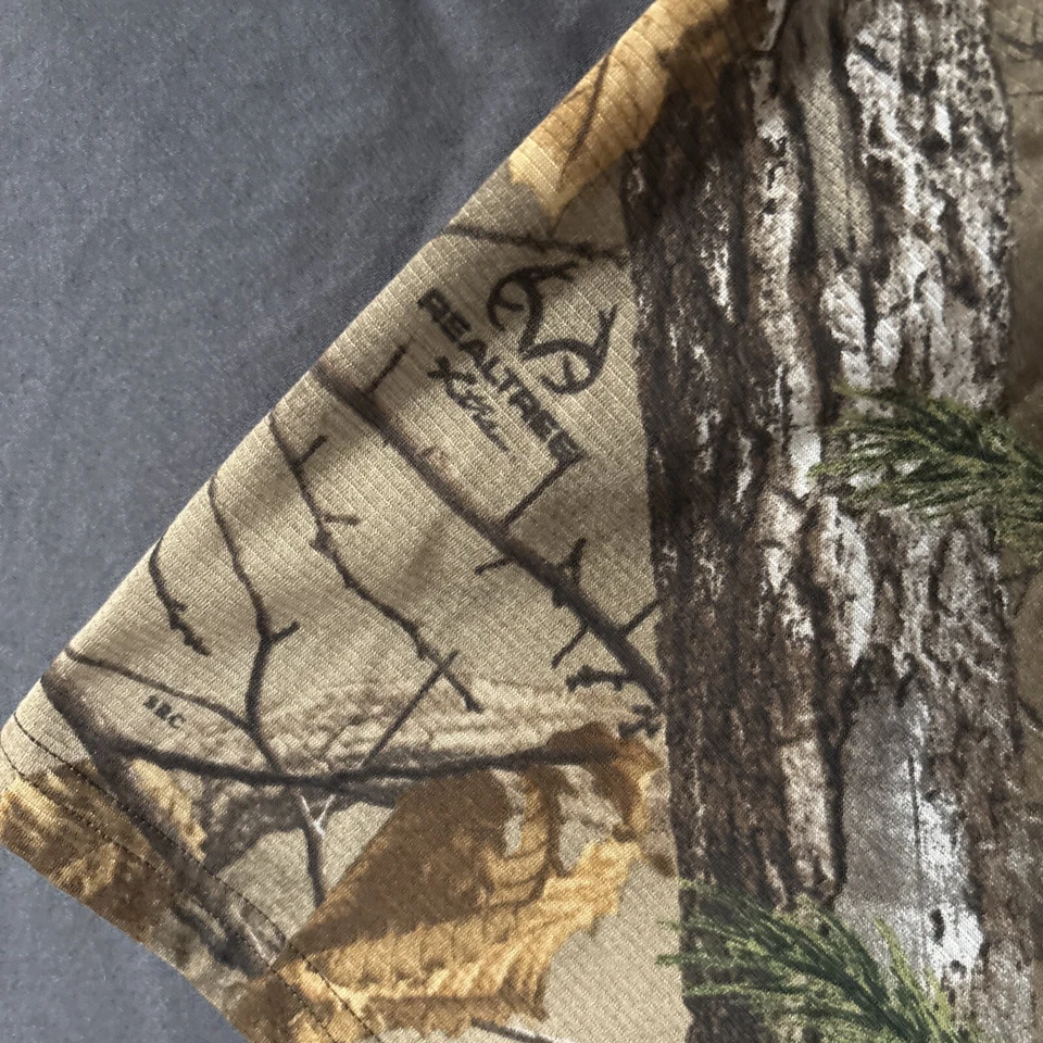 Mens Under Armour Heat Gear Scent Control Loose Fit Short Sleeve Camo Shirt Sz L - Image 3 of 4