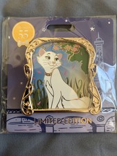 In Hand Disney WDI MOG Aristocats 55th Anniversary Duchess Pin LE 300