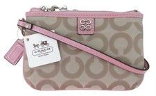 New NWT NIB Gift Boxed Coach Khaki Signature Pink Patent Leather Wristlet Wallet