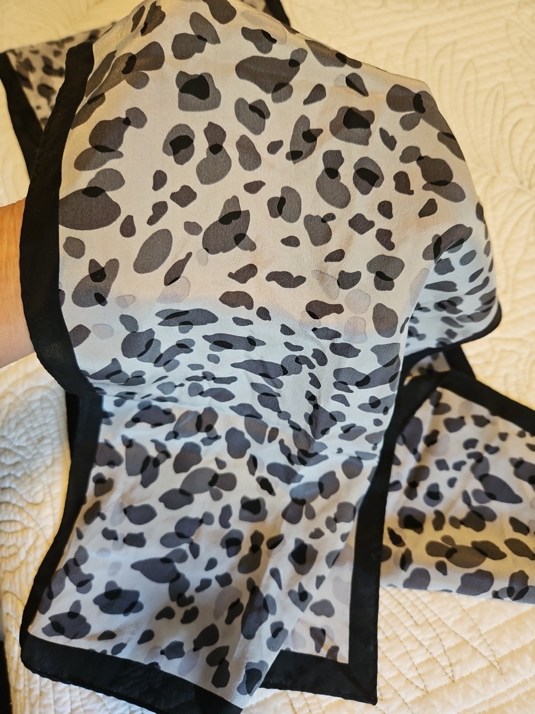 Anne Klein~ Leopard Animal Print Rectangular Scar… - image 3