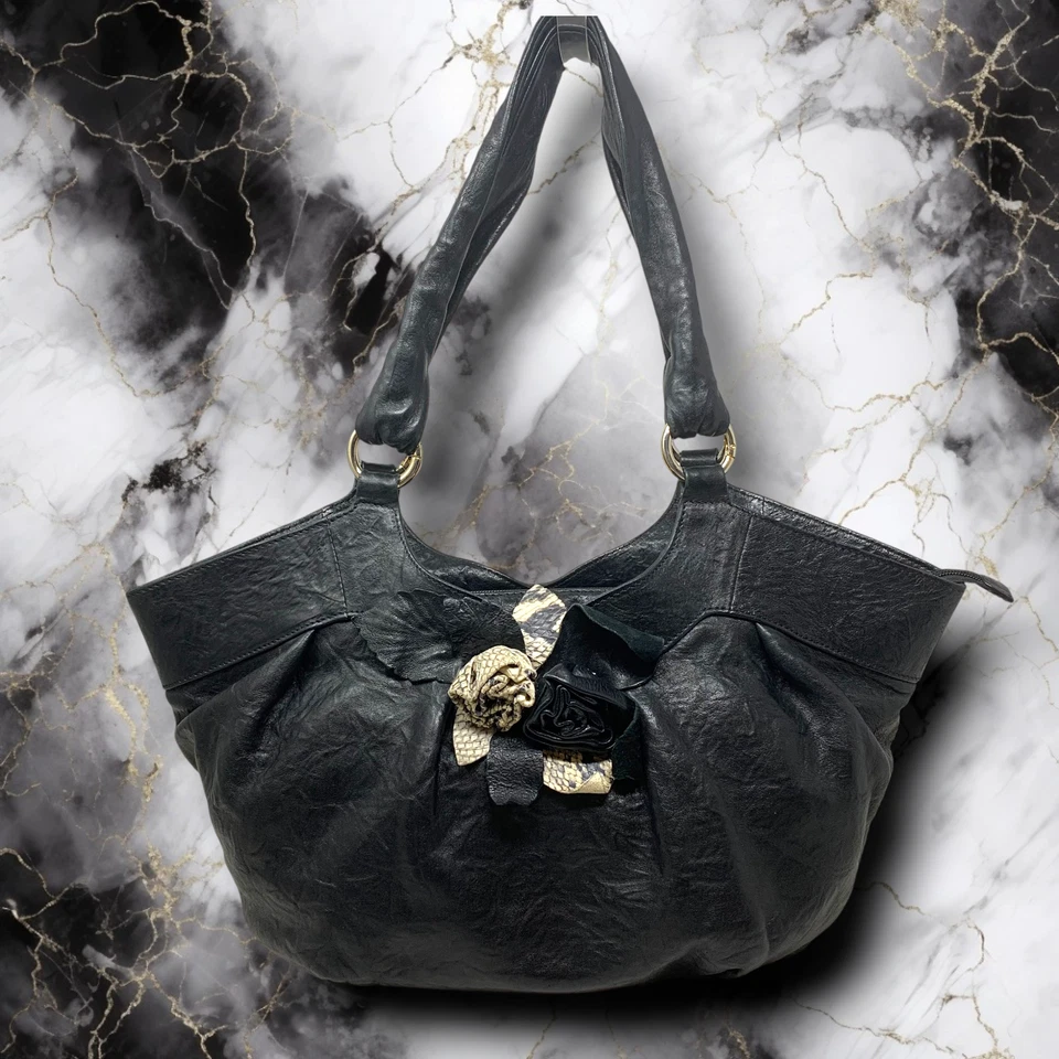 Bolsa tote de ombro vintage Y2K Paolo Masi couro de bezerro preto bolsa de couro flor - Imagem 2 de 4
