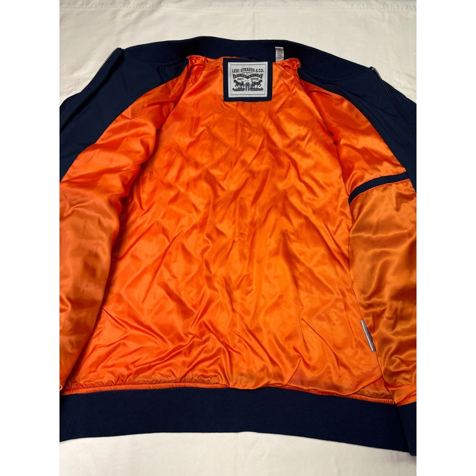 Levi Strauss Co выстеганная куртка-бомбер темно-синий мужской XXL полный молнии изолированный - Изображение 3 из 4