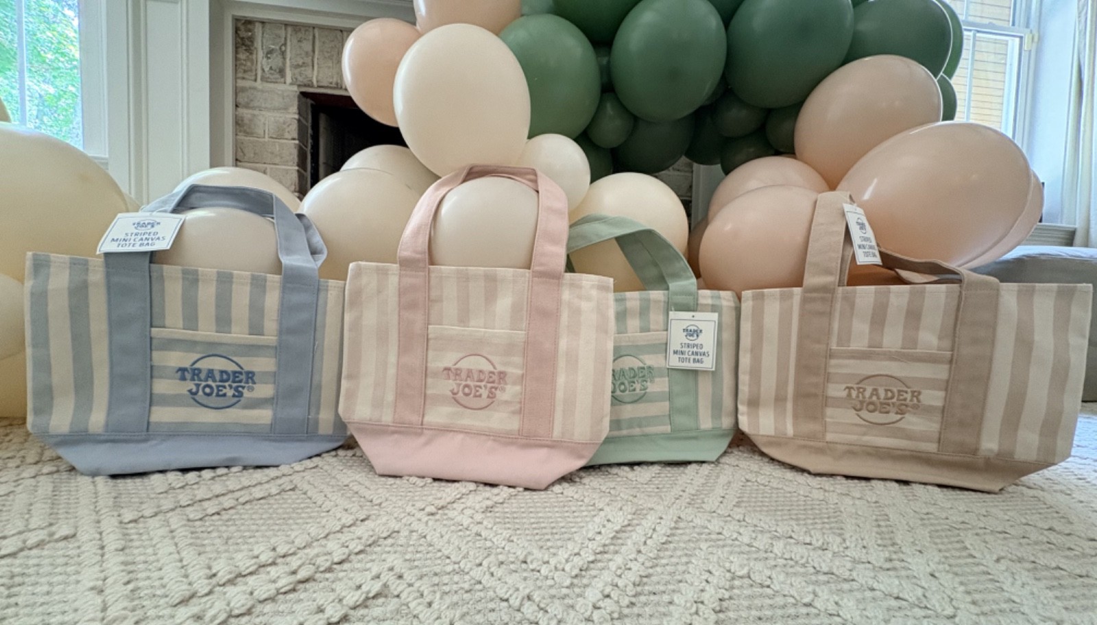 Viral Trader Joe's Mini Tote Bags - Set of 4! Pink, Blue, Green, Tan!