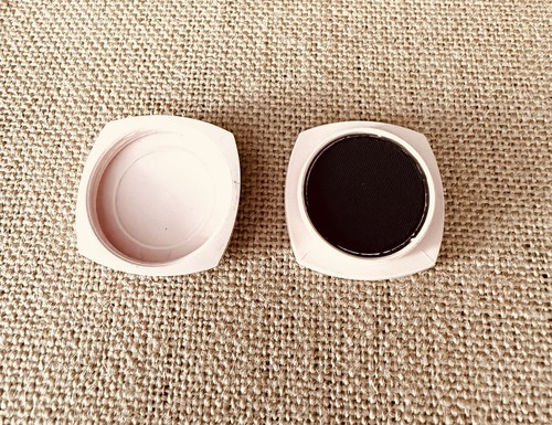 Vintage MARY KAY Black Cake Eye Liner W/ Twist Off Lid 1/16 Oz New - Picture 4 of 4