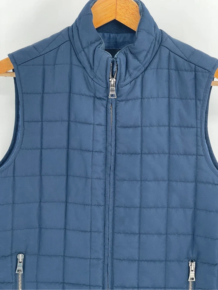 Жилет стеганый женский Banana Republic размер средний темно-синий - Изображение 2 из 4