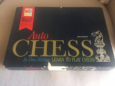 Rare 1963 Milton Bradley Auto Chess set Solitaire Teaching Queen's Gambit Era