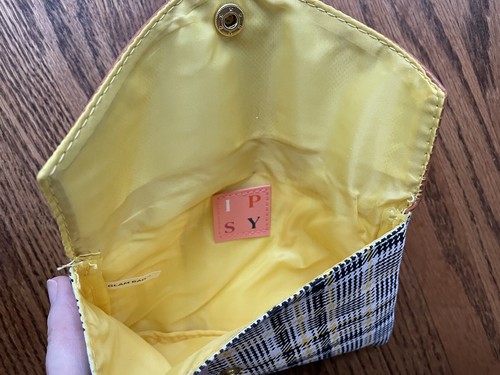 Ipsy Glam Bag September 2021 Back To Plaid Envelope Snap Makeup Kosmetiktasche - Bild 3 von 3