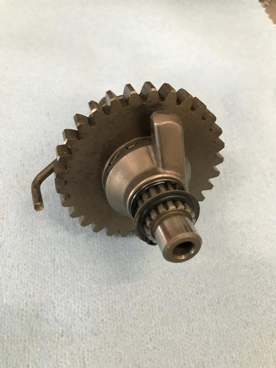 Kawasaki KX125 Kick Start Shaft / Gear fits 1997-98 used item P/N