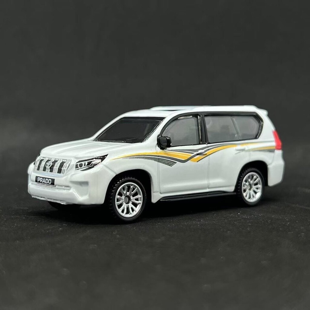 ZD CCA 1:64 White Land Cruiser Prado SUV Sports Model Diecast